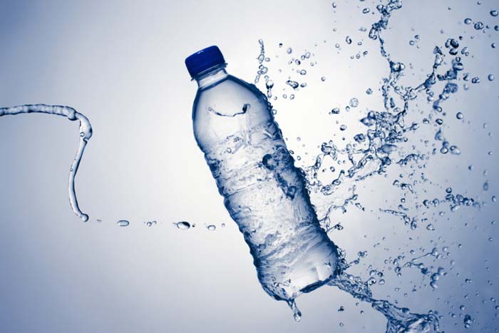 بطری های آب معدنی