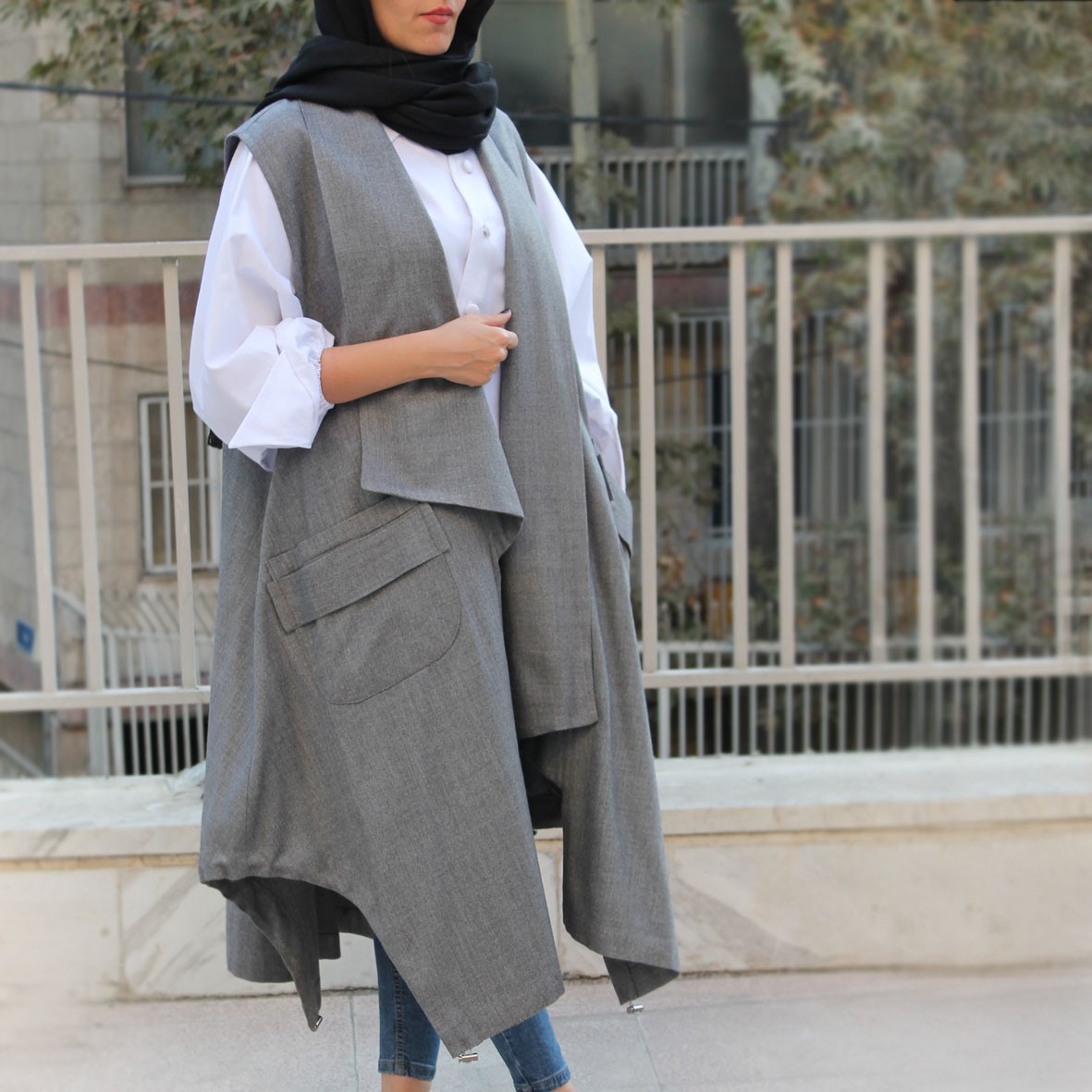 طوسی با سفید